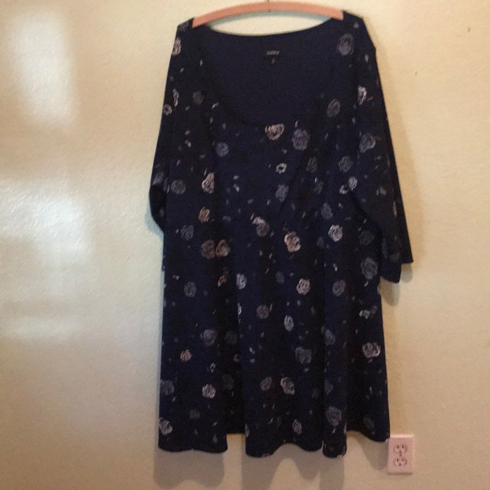 Torrid 4 blue floral dress.